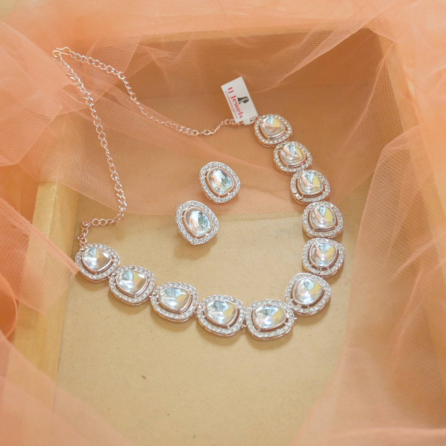Rose Gold Sleek Polki Style Neckpiece