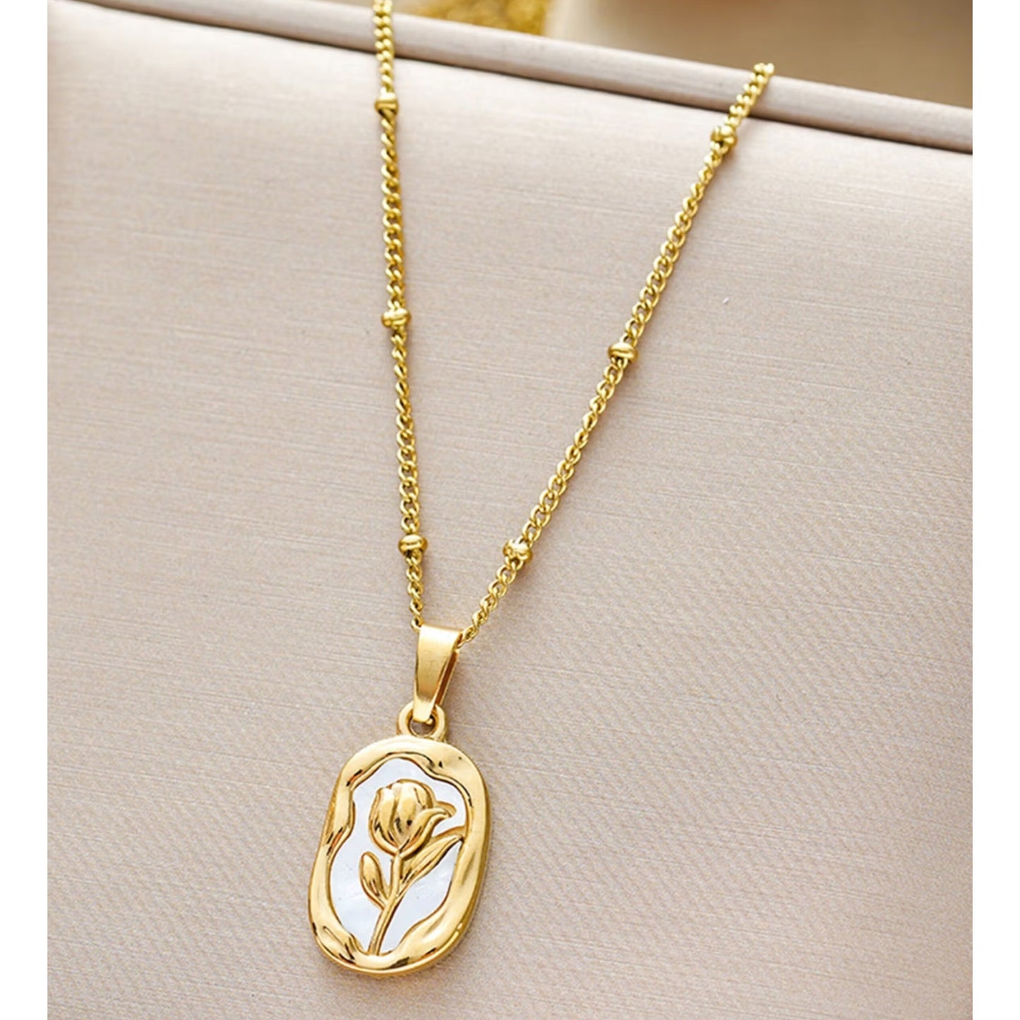 Dainty Flower Anti Tarnish Chain