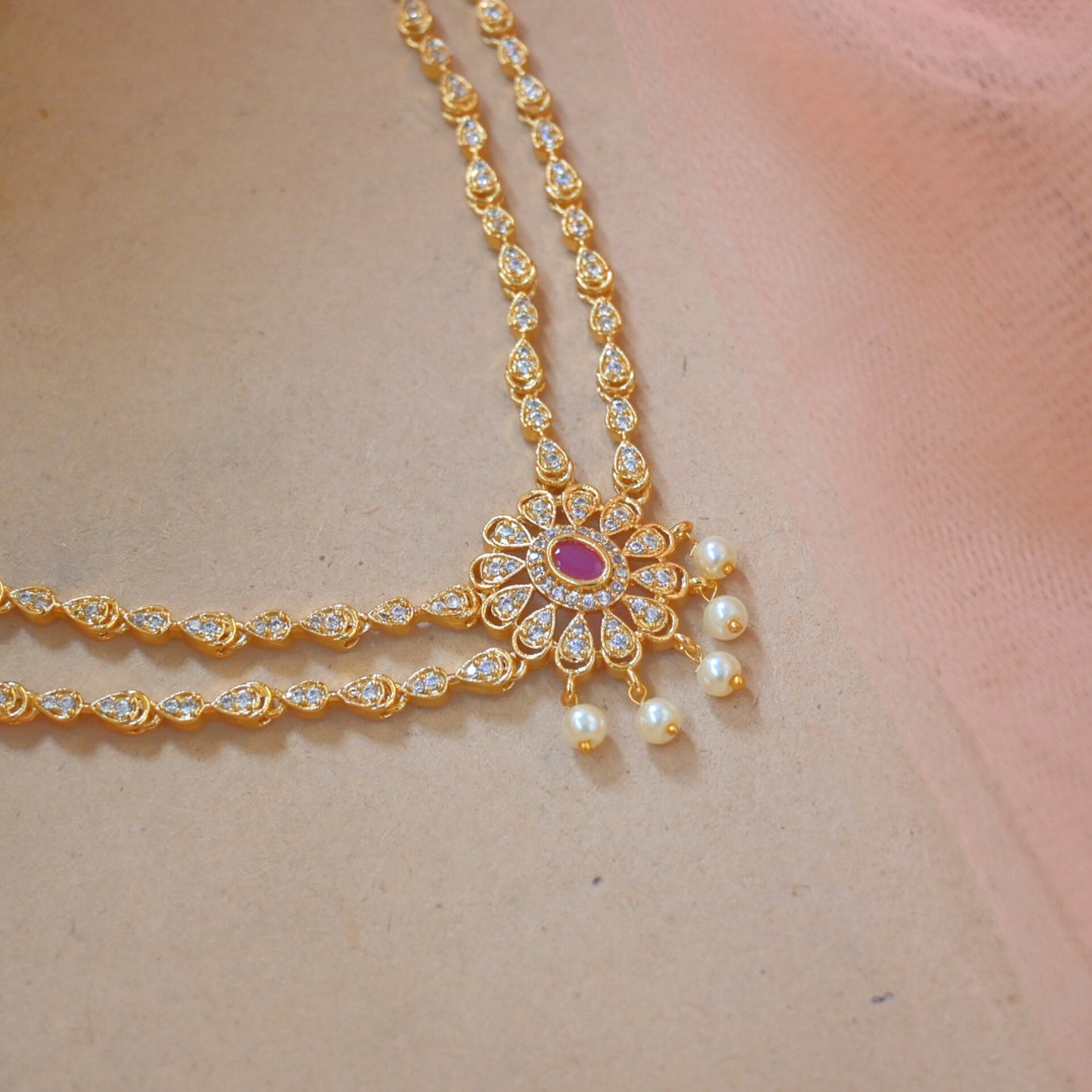 Priya Sleek AD Collar Jewellery Set