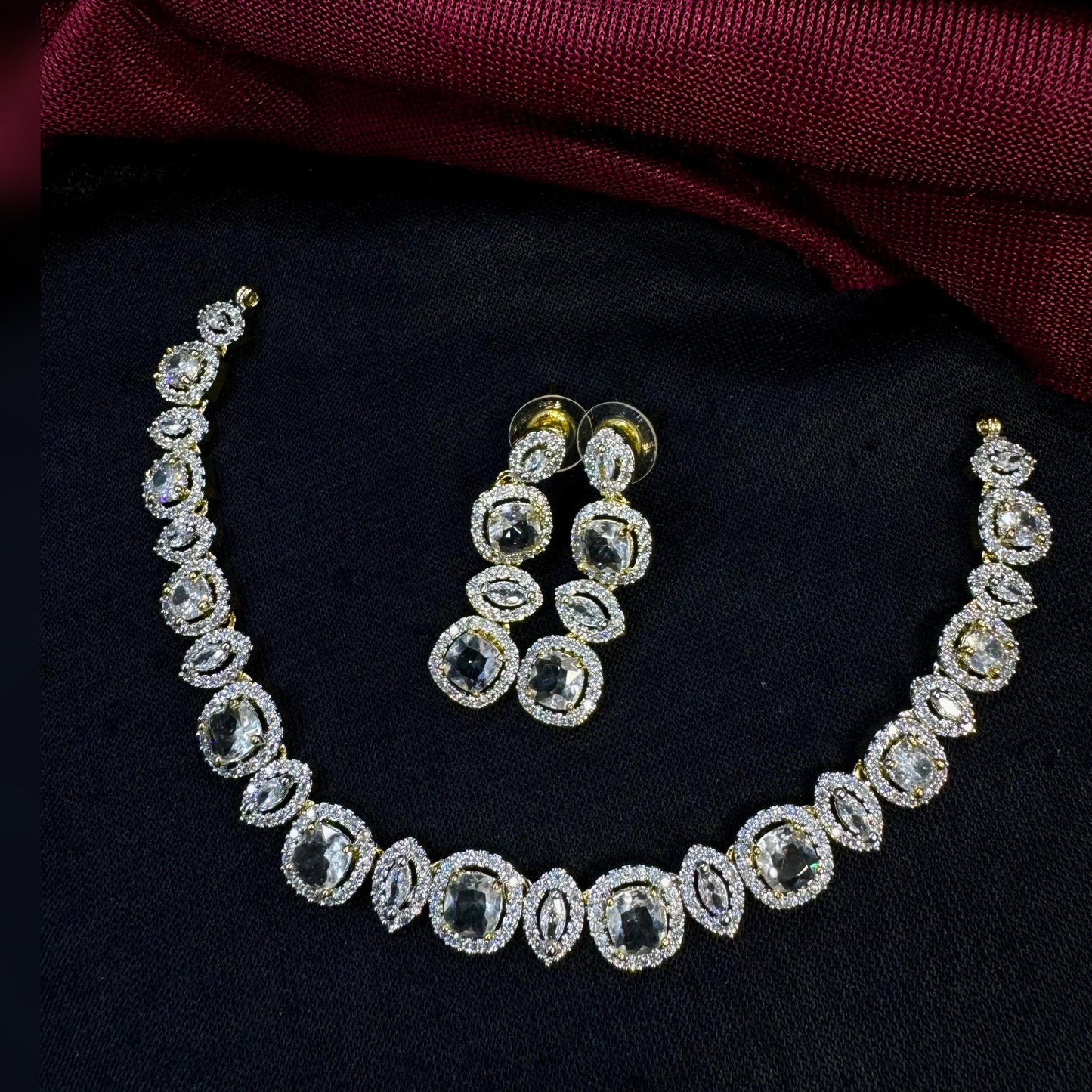 Dual Tone Sleek AD Neckpiece