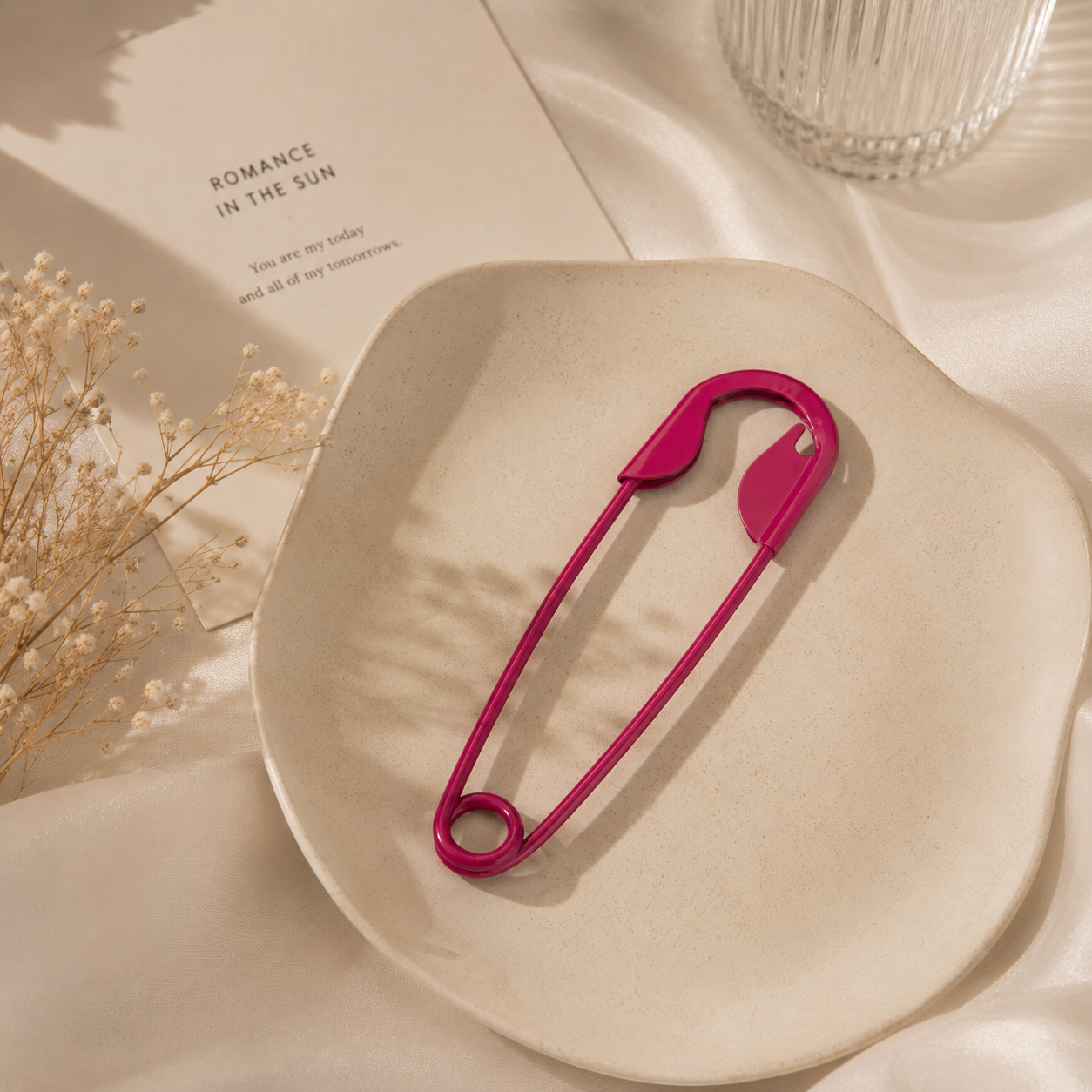 Viral Safety Pin for Hair Bun
