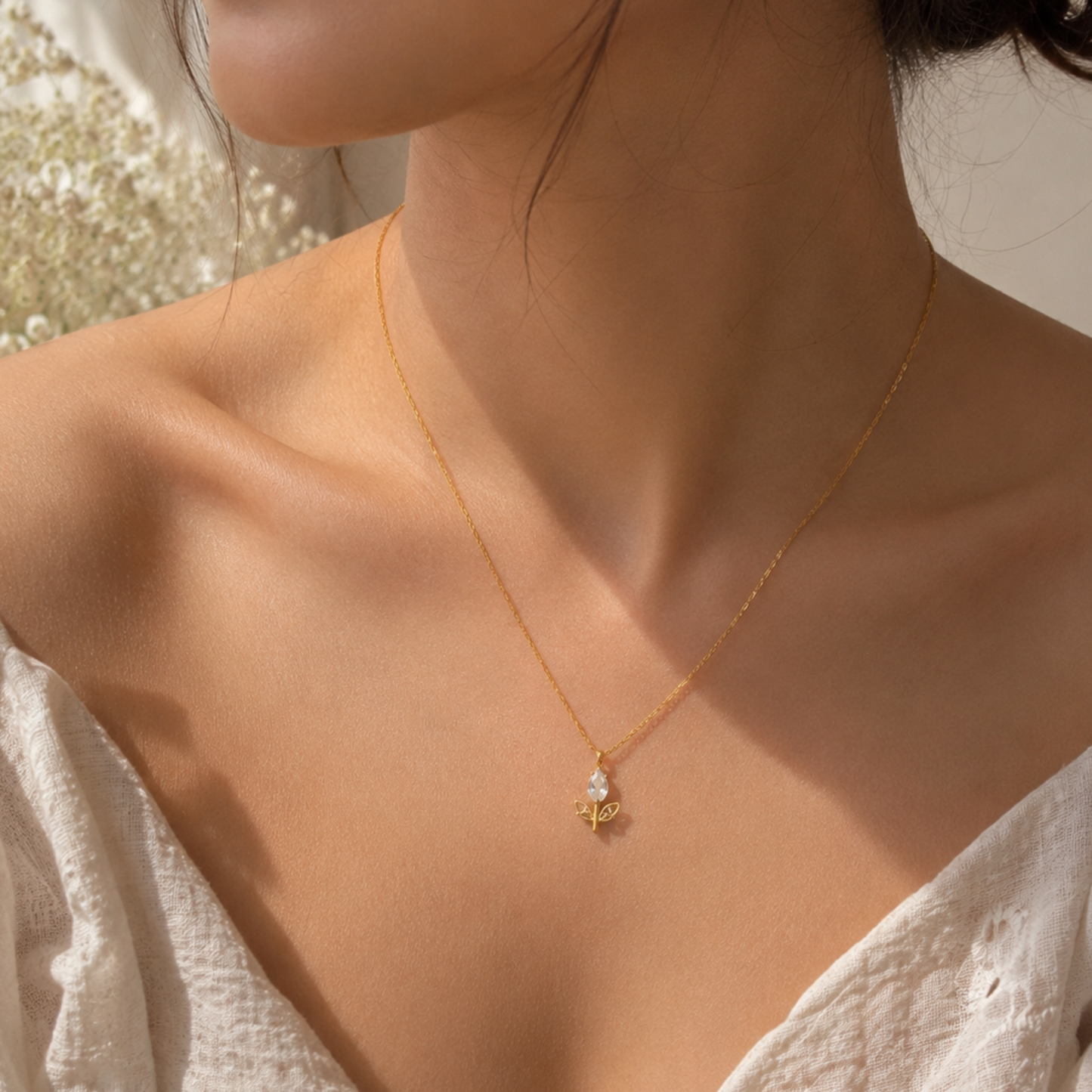 Dainty Tulip Necklace Chain