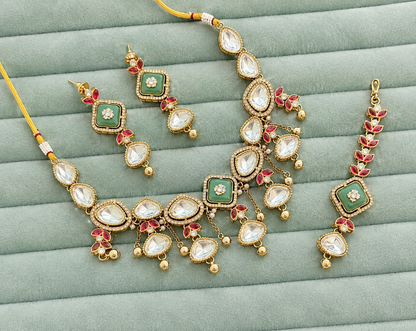 Karishma Polki Style Heritage Jewellery Set for Her