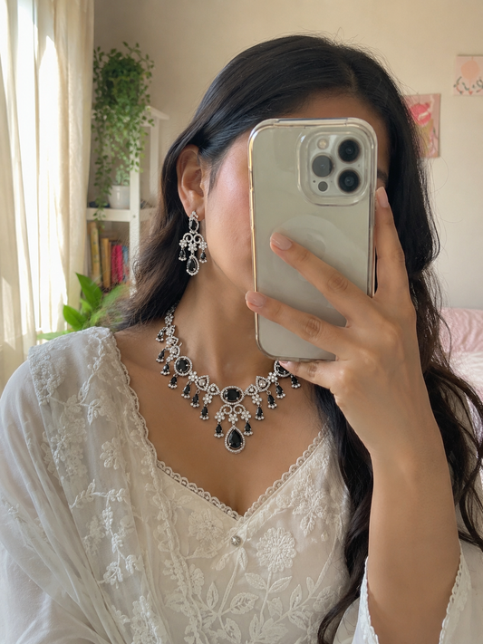 Aashi AD Neckpiece