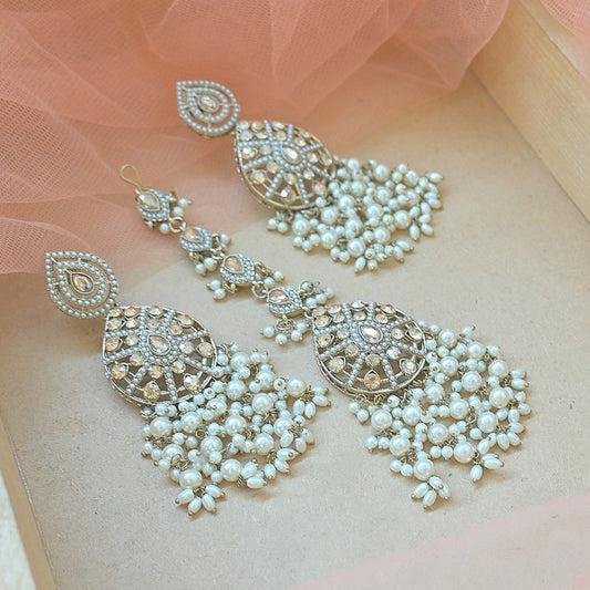 Baani Pearl earrings Tikka