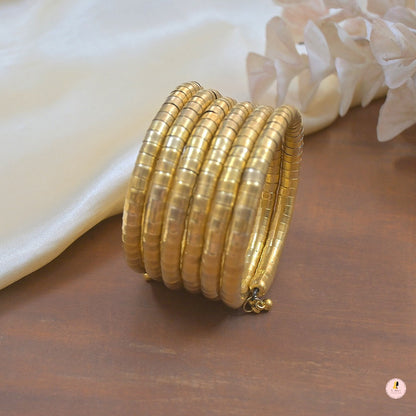 Trendy Golden Adjustable Kada