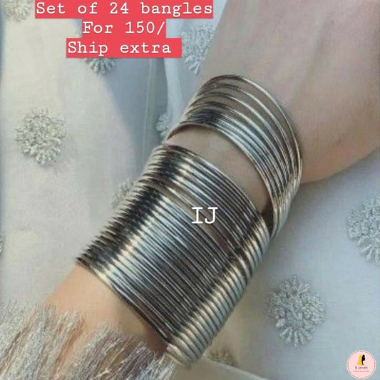 Plain silver bangles