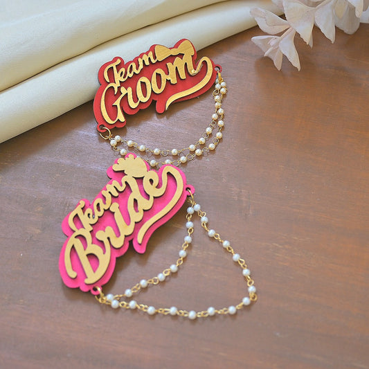 Set of 10 'Team Bride' Broaches