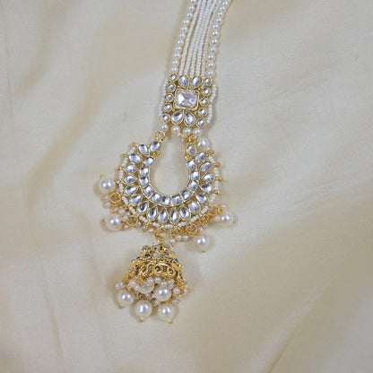 Sobhita Styled Hair Choti Brooch