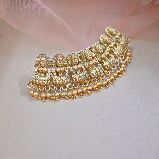 Lakshmi Motif Hair Clutcher for Her