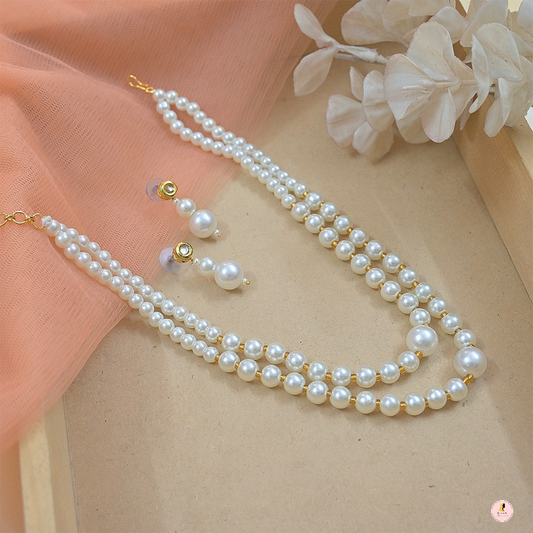 Stylish Pearl Mala with Kundan Earrings