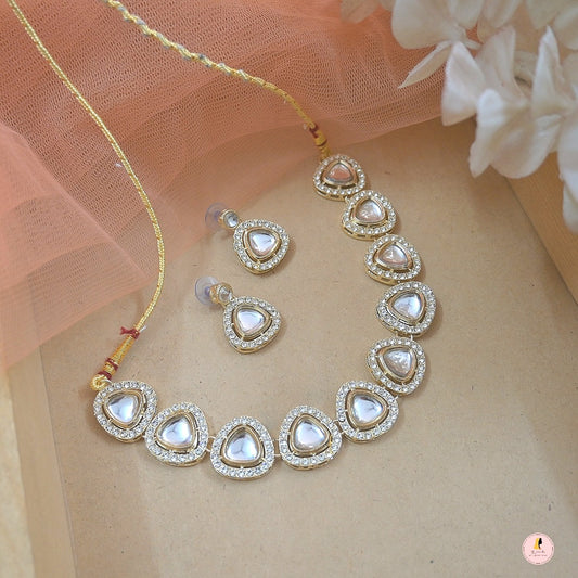 Affordable Sleek Pearl Drop Shape Polki Set