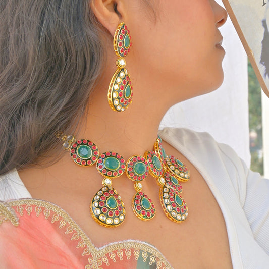 Pavni Polki Kundan Semi Bridal Jewellery Set