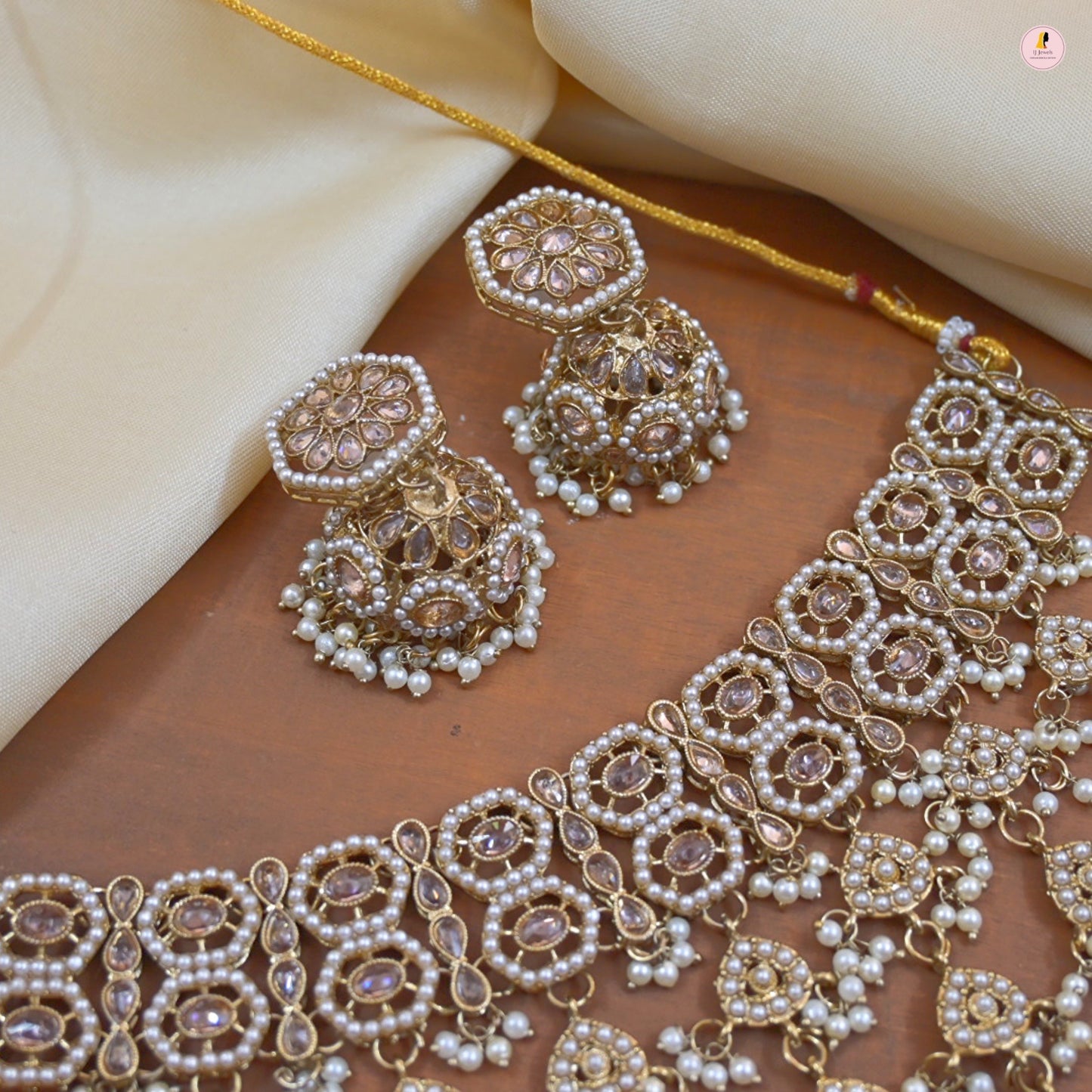 Mehar Waterfall Jewellery Set