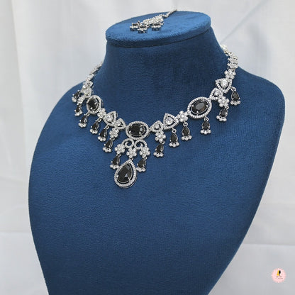 Aashi AD Neckpiece