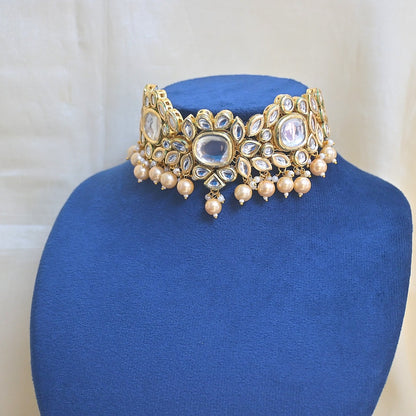 Sharmin Colorful Kundan Choker