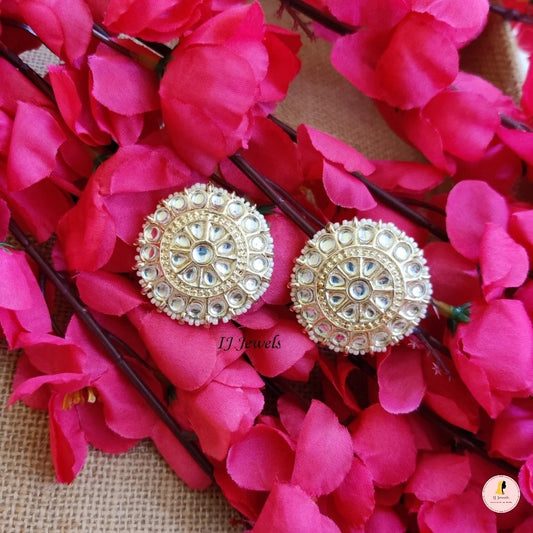 Dia Studs - White
