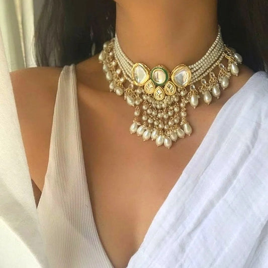 Amisha kundan Choker Set