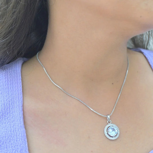 Elegant Sliver AD Pendant Set