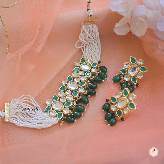 Avneet Inspired Kundan Set