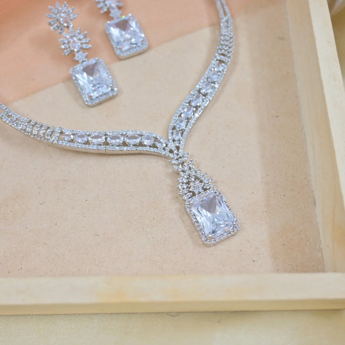 Anika AD Neckpiece - Silver