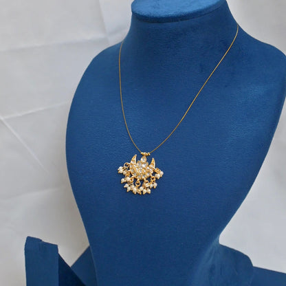 Keerthy Invisible Chain Chand Set