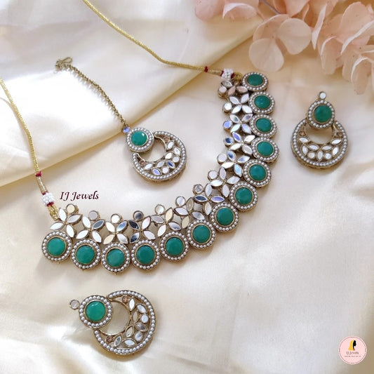 Mirror Neckpiece
