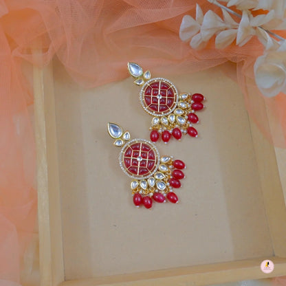 Dhwani Unique Kundan Chandbalis