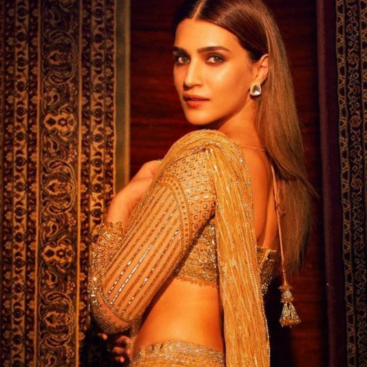 Kajol Kundan Studs - Oval