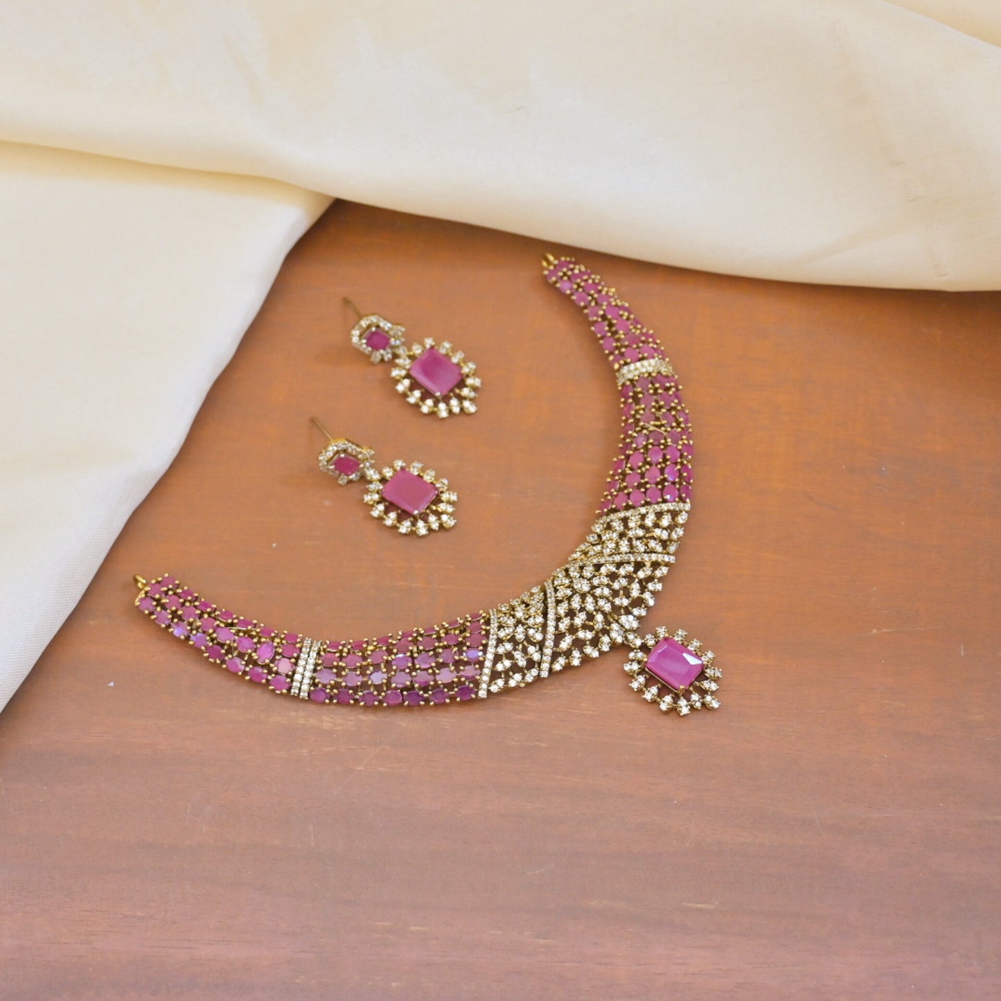 Rihanna AD Moissanite Set