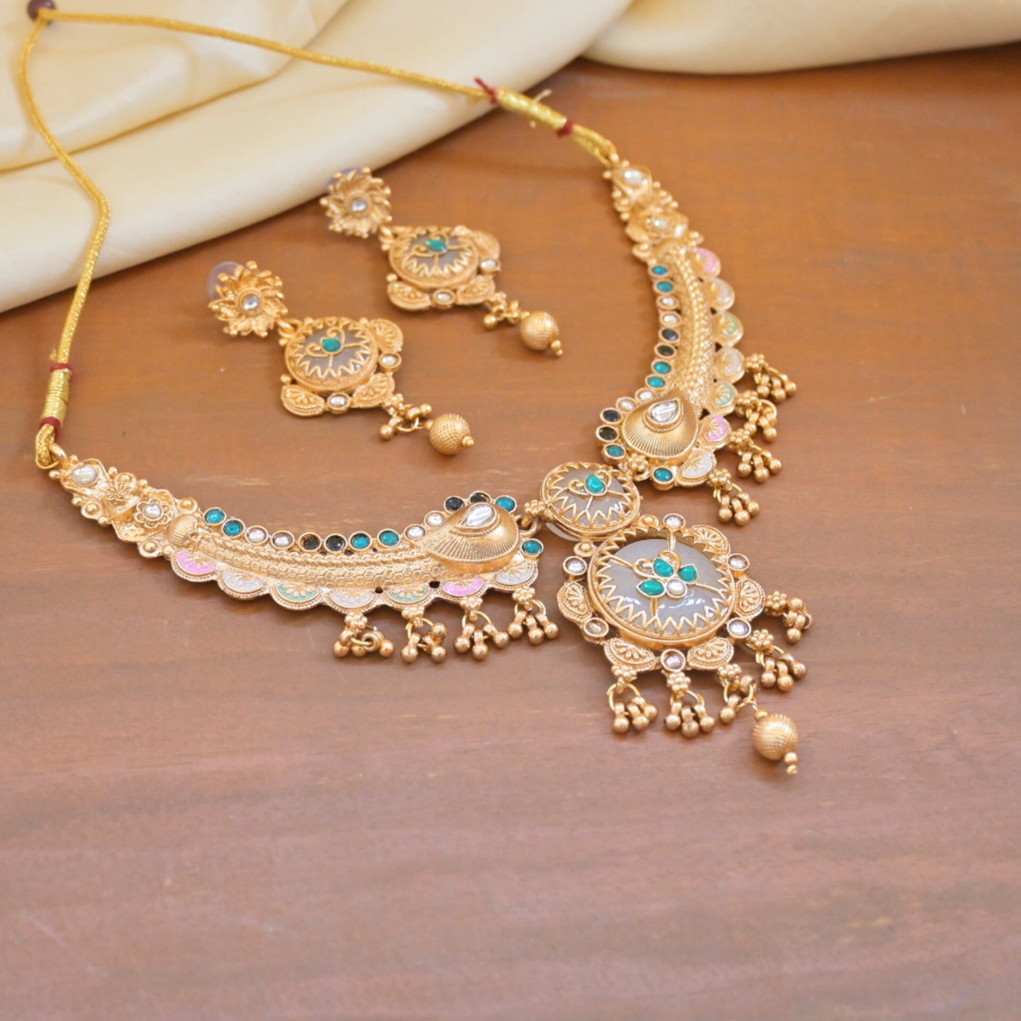 Niya Heritage Jewellery Set