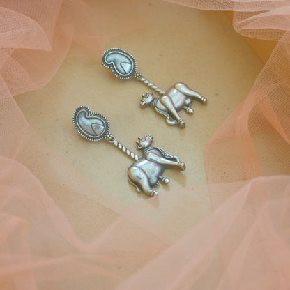 Anvi Earrings