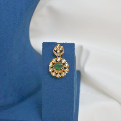 Aatika Polki Style Premium Sleek Neckset