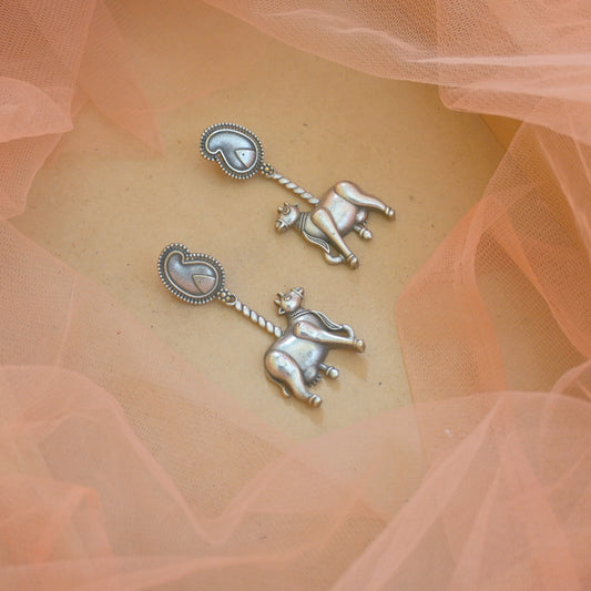 Anvi Earrings