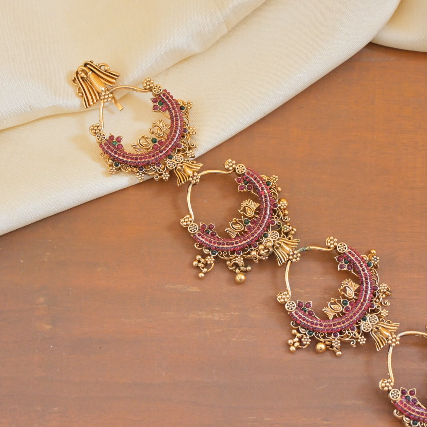 Kempu Hair Choti for Her