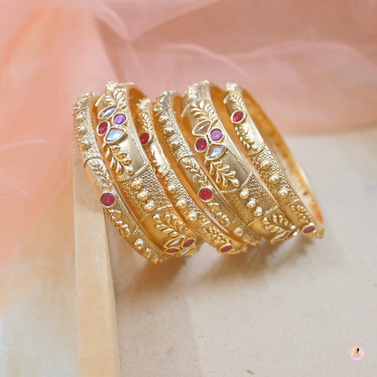 Rajwadi Bangle Set ( Set of 6 )