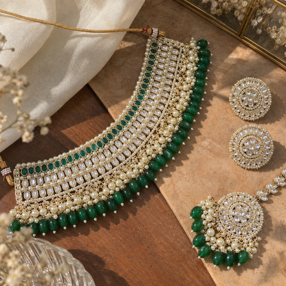 Aashi Light Gold Plated Choker Set