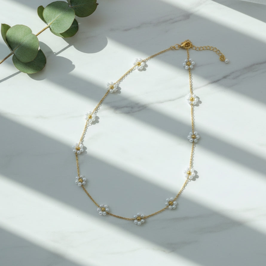 Anti Tarnish Flower Pearl Chain