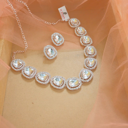 Rose Gold Sleek Polki Style Neckpiece