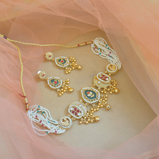 Kuhu Heritage Rajwadi Neckpiece for Her