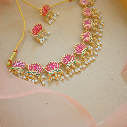Trending Lotus Jewellery Set