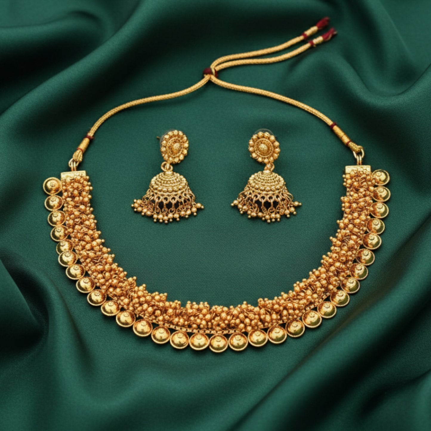 Traditional Copper Neckpiece for Her