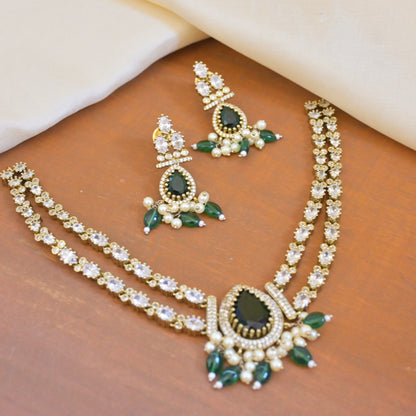 Inaaya Antique AD Jewellery Set