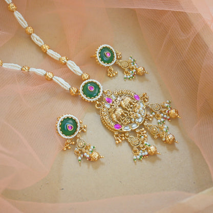 Pranati Heritage Mala Set