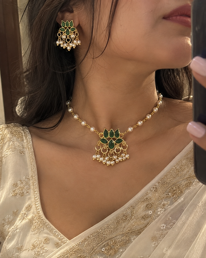 Tanvi Sleek Pearl Lotus Stylish Jewellery Set